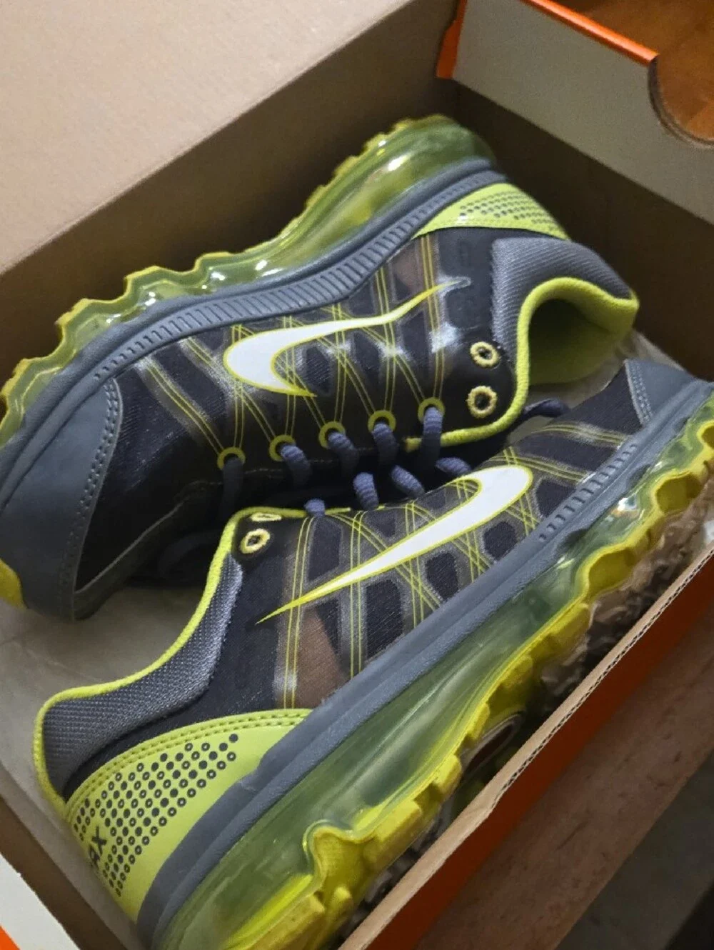 Nike Kids Air Max Sneakers - Gray and Neon Green Accent size 5Y